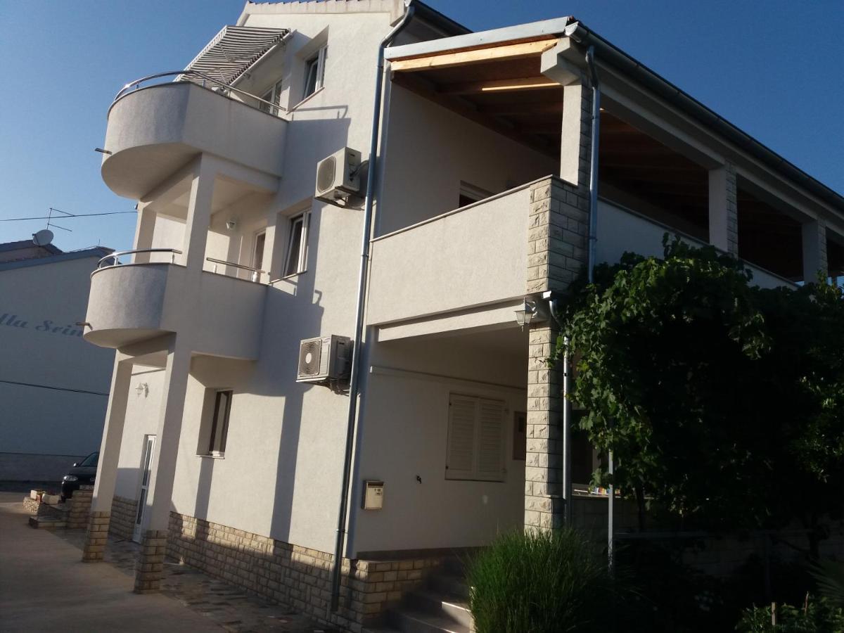 Villa Croatia Srima Eksteriør bilde